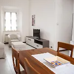 Apartmán La Casa In Piazza - Super Terrazza - 18' Dalle Terme