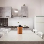 La Casa In Piazza - Super Terrazza - 18' Dalle Terme Apartmán *