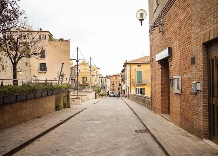 La Casa In Piazza - Super Terrazza - 18' Dalle Terme 公寓 曼恰诺