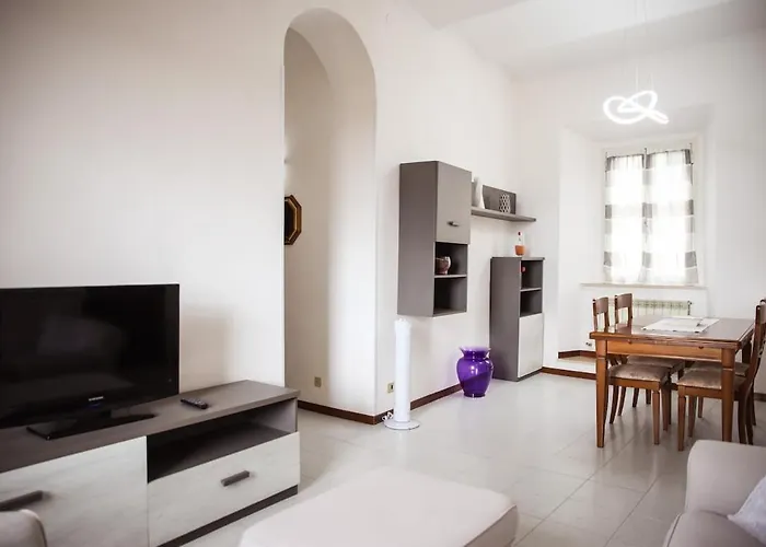 La Casa In Piazza - Super Terrazza - 18' Dalle Terme 公寓 *